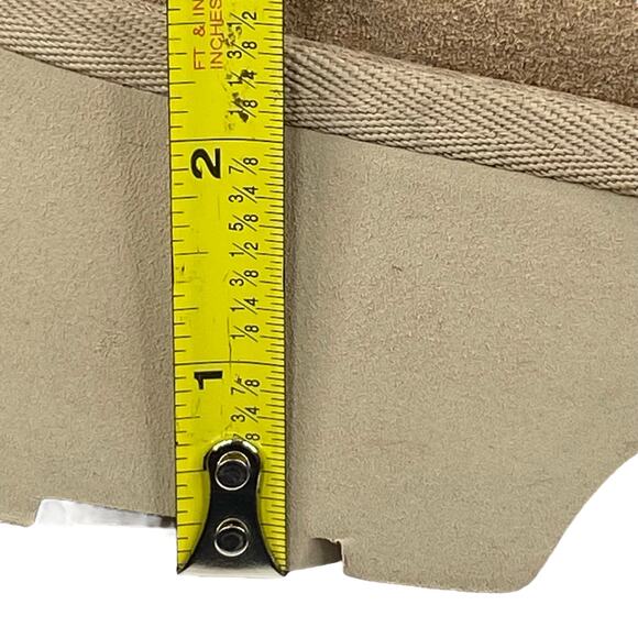 UGG Women’s New Heights Tan Suede Platform Clog Size US 9 - Picture 11 of 11